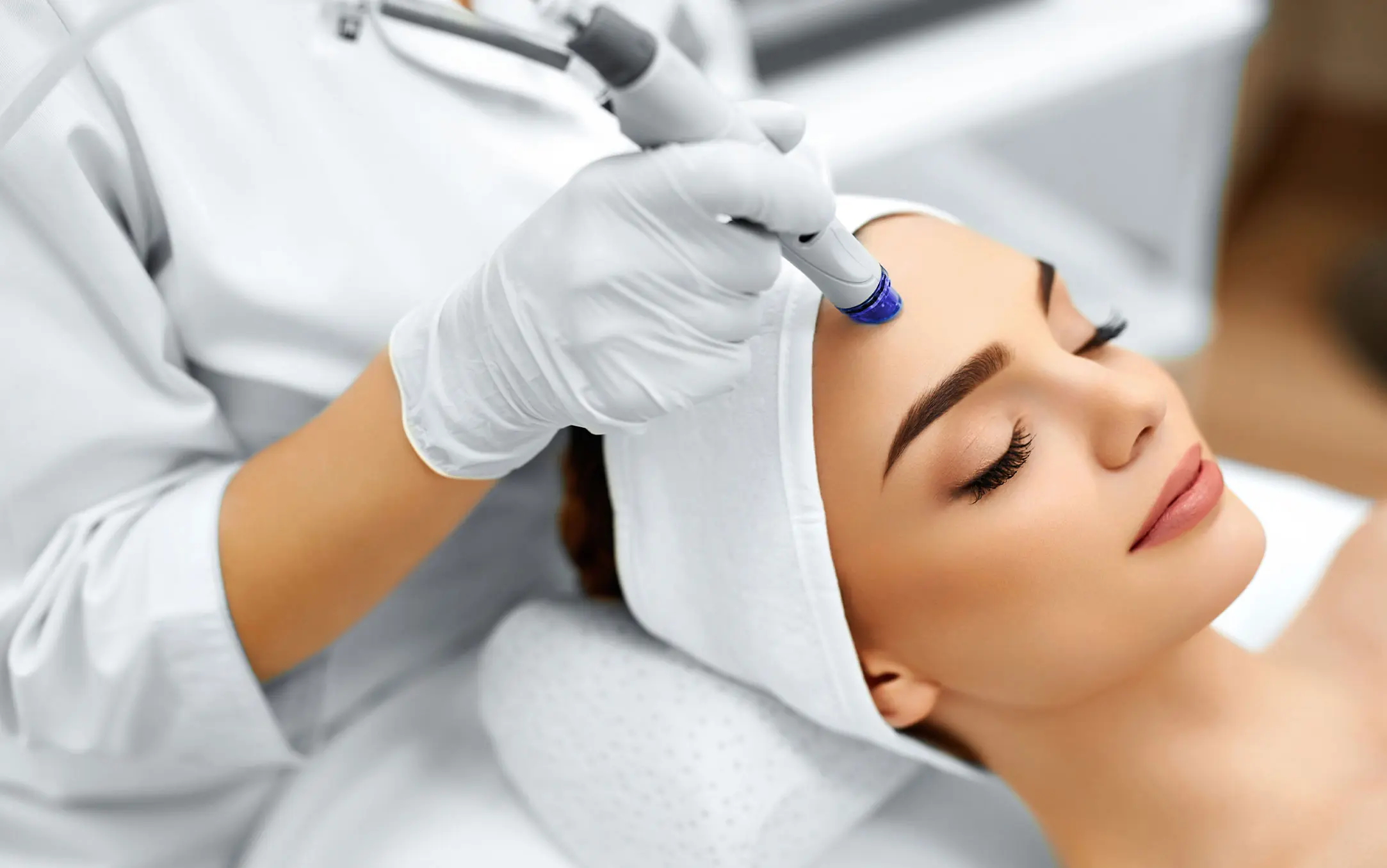 What Is Collagen Lift Therapy and How Can It Help Ageing, Loose Skin Stonebridge?