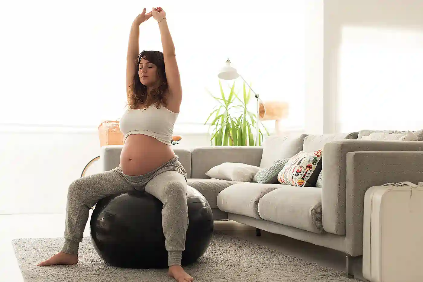 How to Support Your Core Safely During Pregnancy Stonebridge